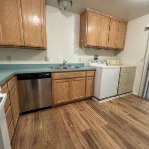 5525 Capistrano - 1 Bedroom Single Level Condo