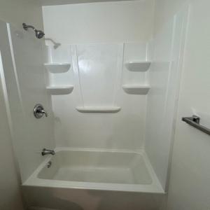 5525 Capistrano - 1 Bedroom Single Level Condo