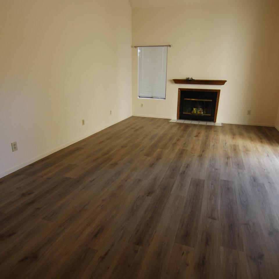 10710 El Camino Real #6 Condo - 2 Bedrooms, garage, washer, dryer hookups