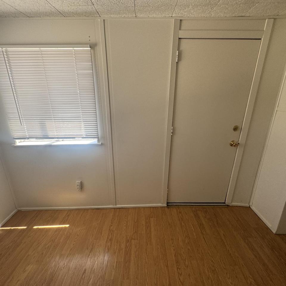 16155 Walnut