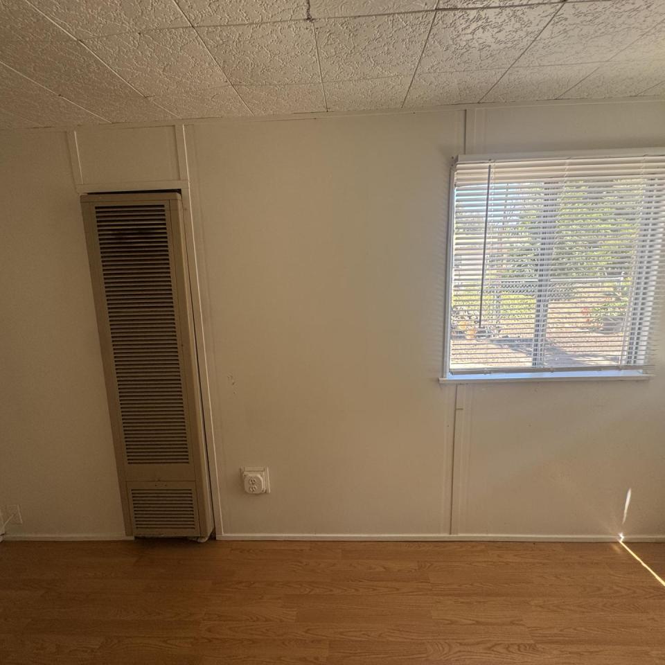 16155 Walnut